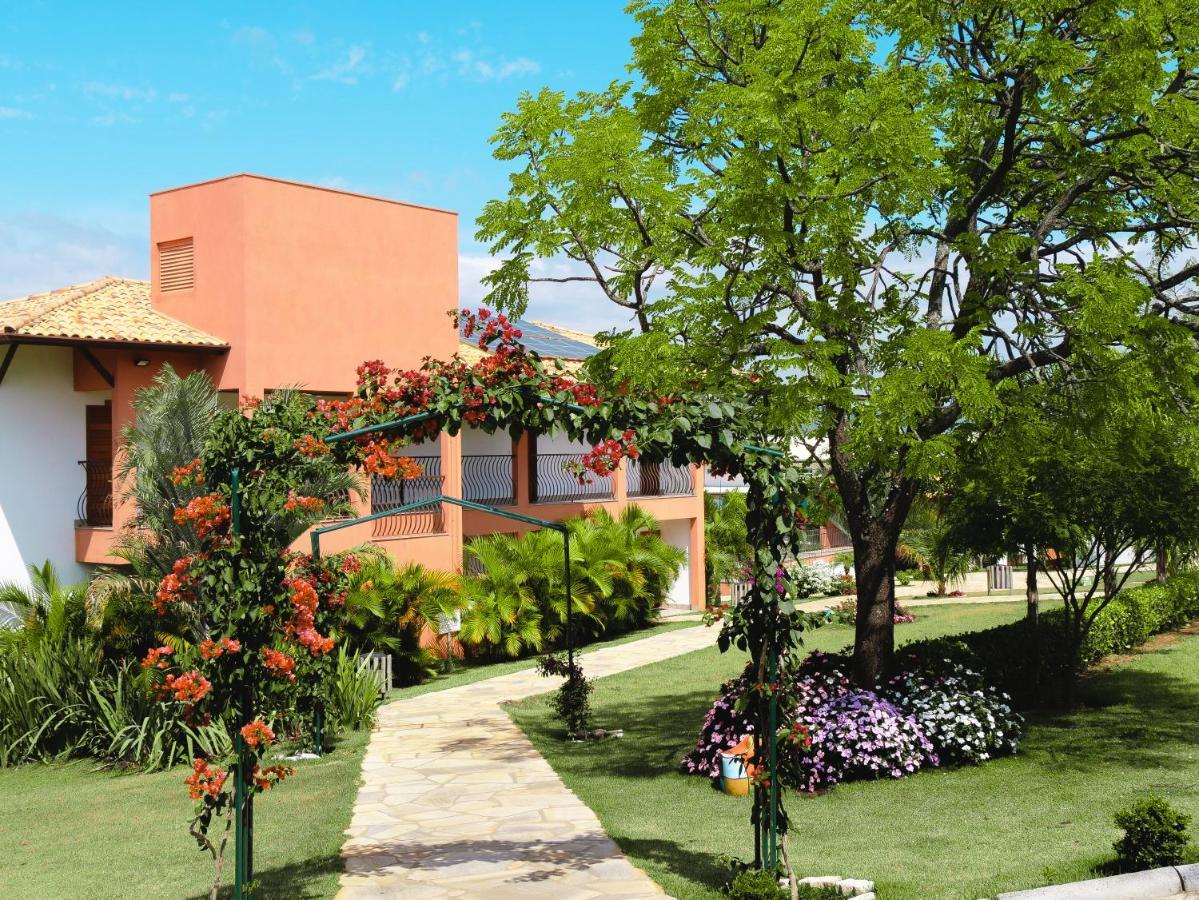 Riviera Capitólio Hotel Exterior foto